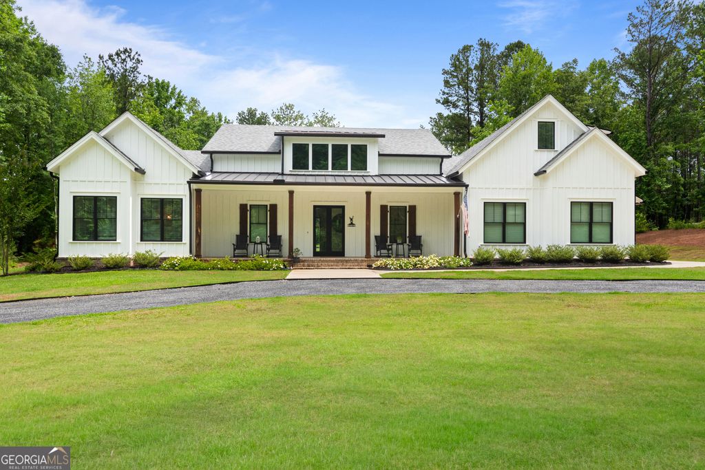 1230 Blalock Lakes Drive, Newnan, GA 30263