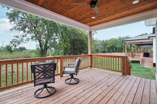 569 Green Ln, Whites Creek, TN 37189