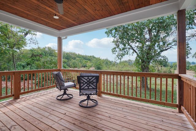 569 Green Ln, Whites Creek, TN 37189