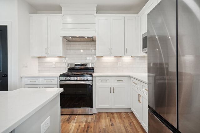 569 Green Ln, Whites Creek, TN 37189