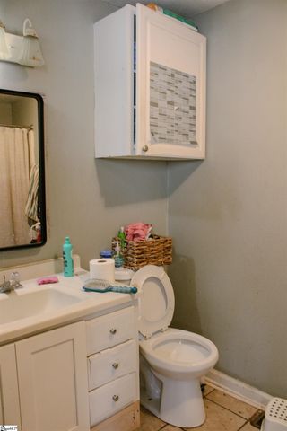 11 5th Street, Greer, SC 29651