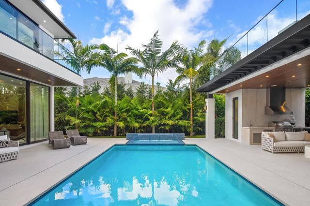 2498 Queen Palm Road, Boca Raton, FL 33432