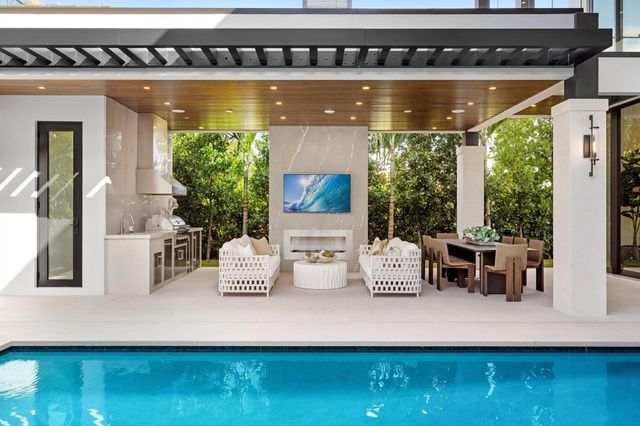 2498 Queen Palm Road, Boca Raton, FL 33432