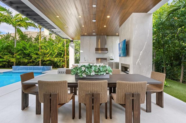 2498 Queen Palm Road, Boca Raton, FL 33432