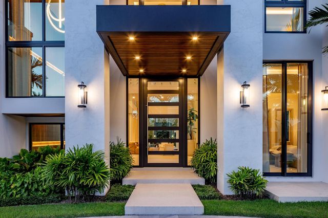 2498 Queen Palm Road, Boca Raton, FL 33432