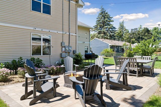 1118 Bowdoin Street, Saint Paul, MN 55116