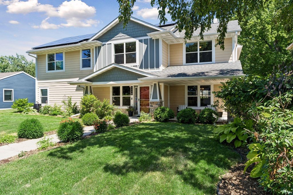 1118 Bowdoin Street, Saint Paul, MN 55116