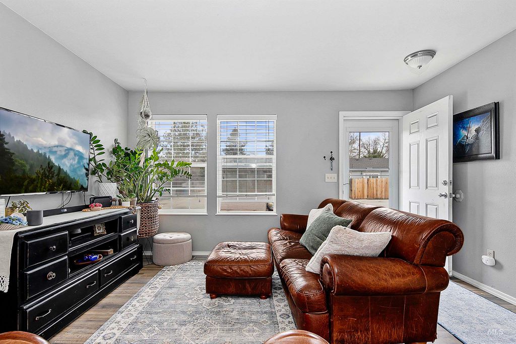 3925 W Garnet Street, Boise, ID 83703 photo 7