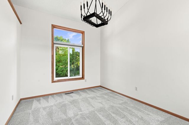 11205 72nd Avenue N, Maple Grove, MN 55369