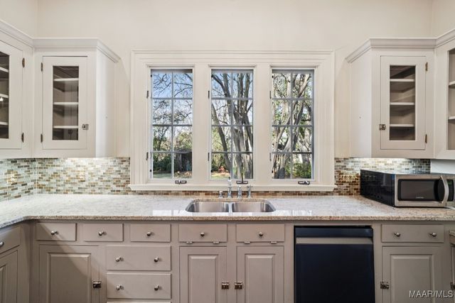 1311 Woodward Avenue, Montgomery, AL 36106