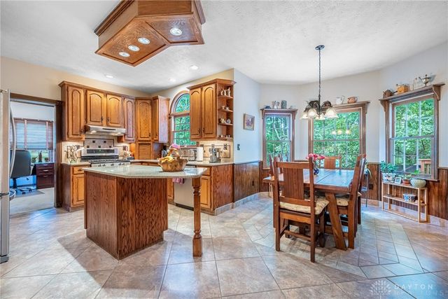 1973 Home Path Court, Centerville, OH 45459