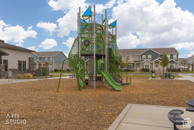 1702 E STONE WAY, Eagle Mountain, UT 84005