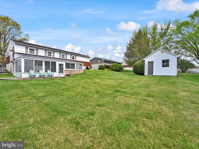 218 W FRANKLIN AVENUE, Myerstown, PA 17067