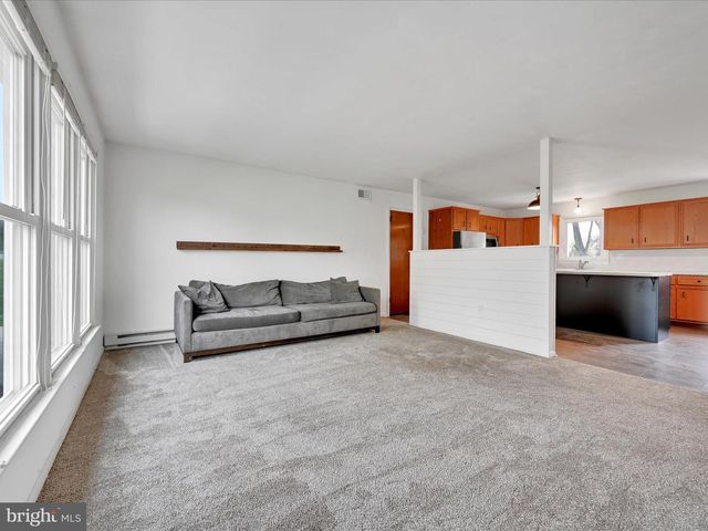 218 W FRANKLIN AVENUE, Myerstown, PA 17067