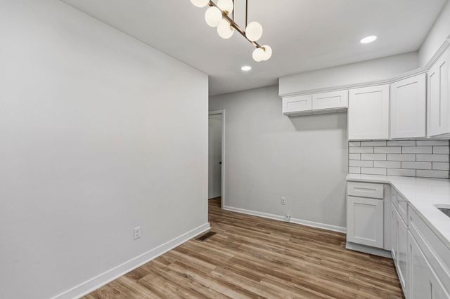 131 Ridgeway Rd, Spartanburg, SC 29301