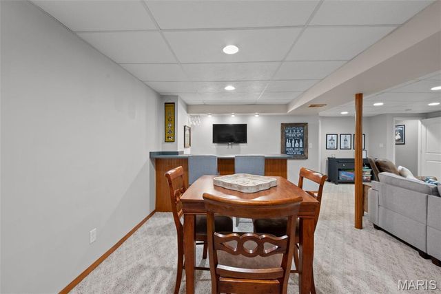 12115 Josephine Marie Drive, Maryland Heights, MO 63043