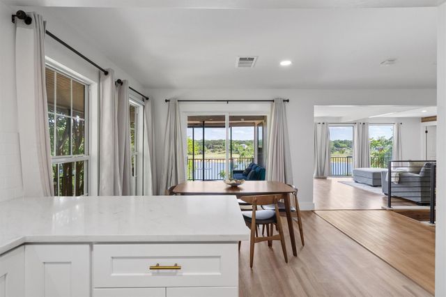 25413 Pedernales Point DR, Spicewood, TX 78669