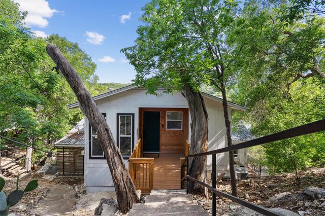 25413 Pedernales Point DR, Spicewood, TX 78669