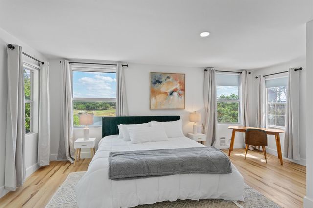 25413 Pedernales Point DR, Spicewood, TX 78669