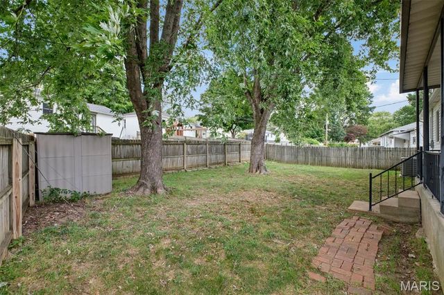 9405 Evandale Drive, St Louis, MO 63123