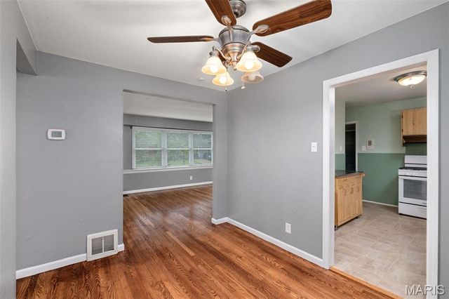 9405 Evandale Drive, St Louis, MO 63123