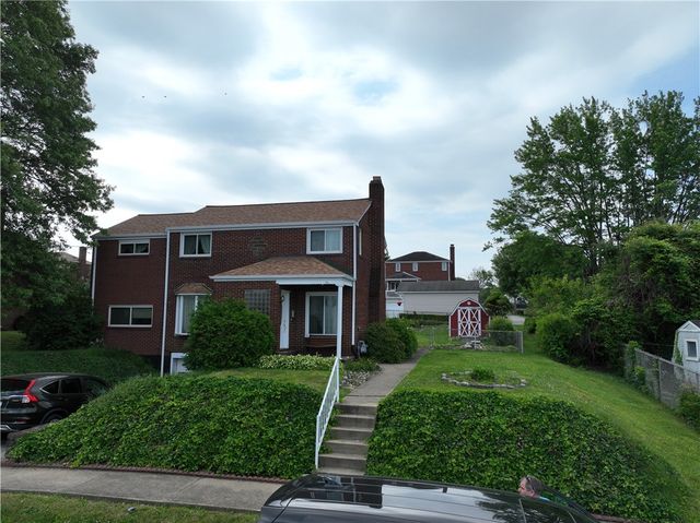 55 Sylvanus Ave, North Union Twp, PA 15401