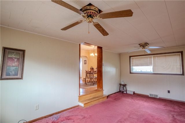 55 Sylvanus Ave, North Union Twp, PA 15401