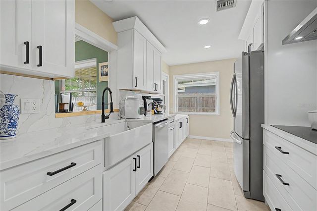 1223 S SAN REMO AVENUE, Clearwater, FL 33756