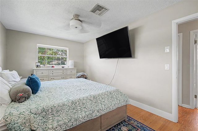 1223 S SAN REMO AVENUE, Clearwater, FL 33756