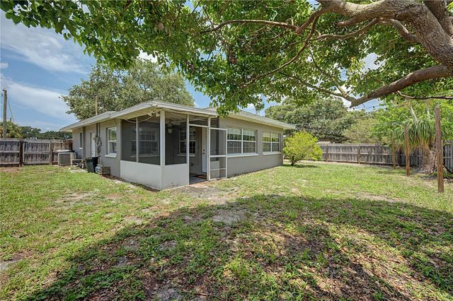 1223 S SAN REMO AVENUE, Clearwater, FL 33756