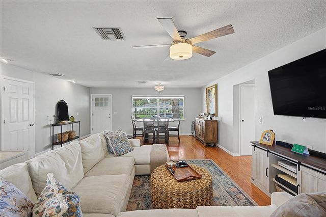 1223 S SAN REMO AVENUE, Clearwater, FL 33756