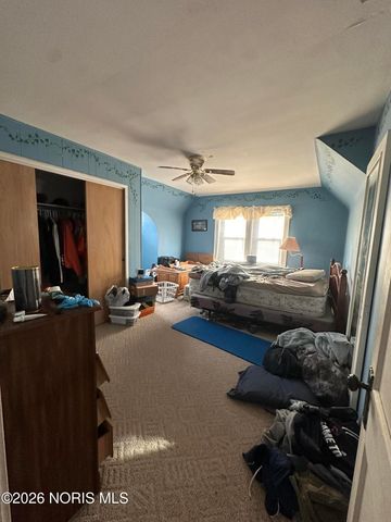 204 Laquineo Street, Findlay, OH 45840