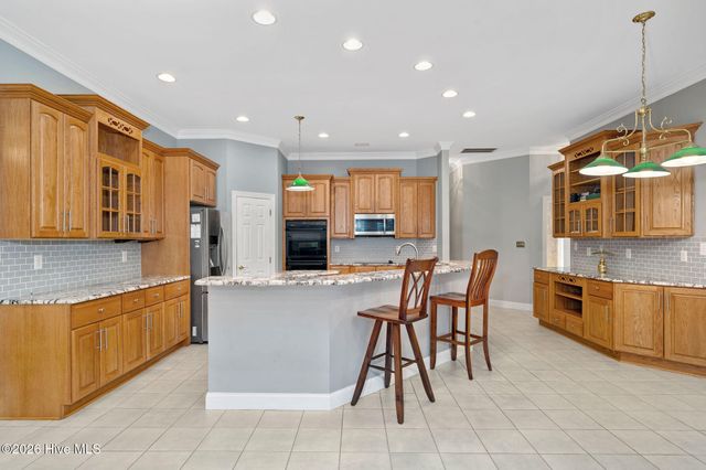 110 Camellia Court, Wallace, NC 28466