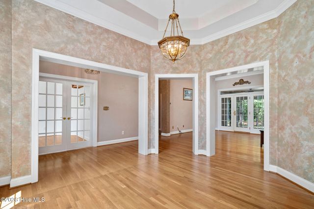 110 Camellia Court, Wallace, NC 28466