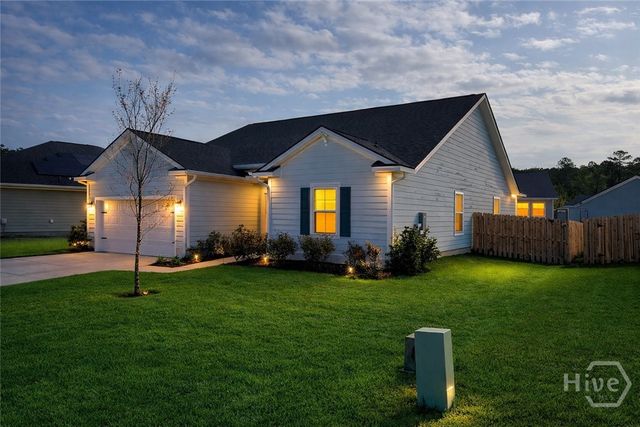 67 Nettleton Lane, Richmond Hill, GA 31324