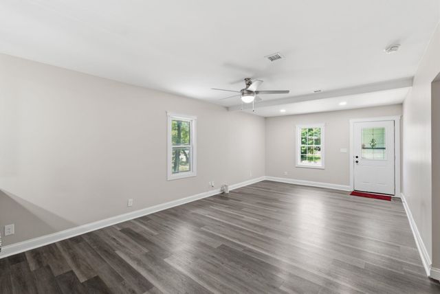 1226 S Lulu, Wichita, KS 67211
