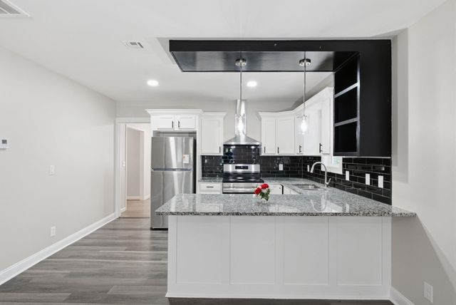 1226 S Lulu, Wichita, KS 67211