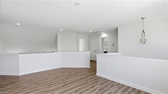 6033 Sam Callis CIR, Suffolk, VA 23435