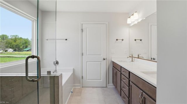 6033 Sam Callis CIR, Suffolk, VA 23435