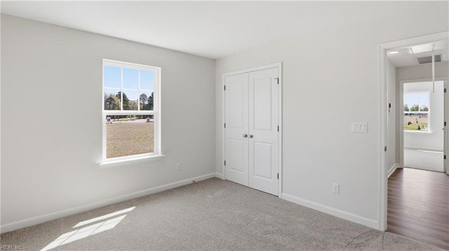 6033 Sam Callis CIR, Suffolk, VA 23435