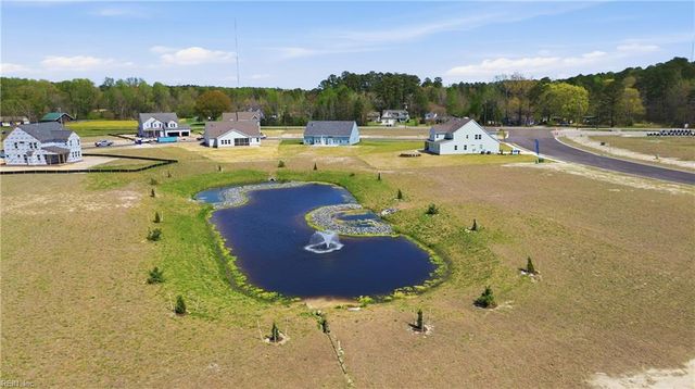 6033 Sam Callis CIR, Suffolk, VA 23435