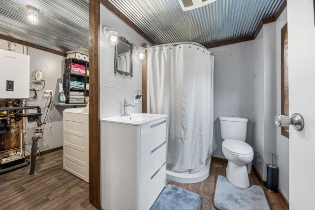 6801 1st Street N, Moorhead, MN 56560