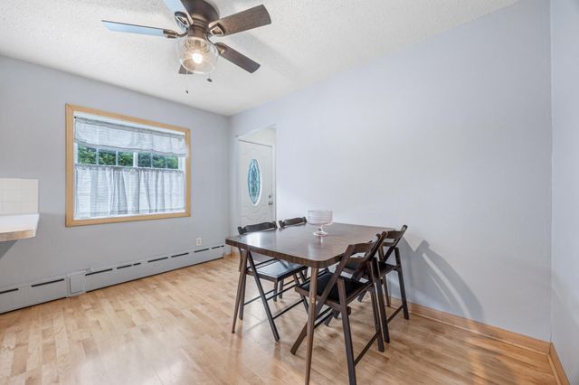 6801 1st Street N, Moorhead, MN 56560