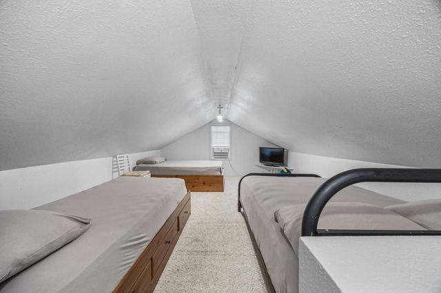 6801 1st Street N, Moorhead, MN 56560