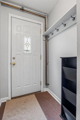 6801 1st Street N, Moorhead, MN 56560