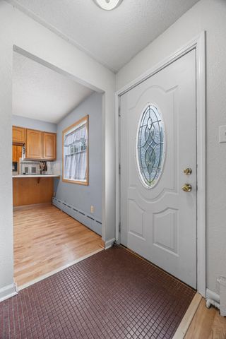 6801 1st Street N, Moorhead, MN 56560