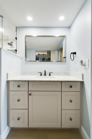 100 Paradise Harbour Boulevard 211, North Palm Beach, FL 33408