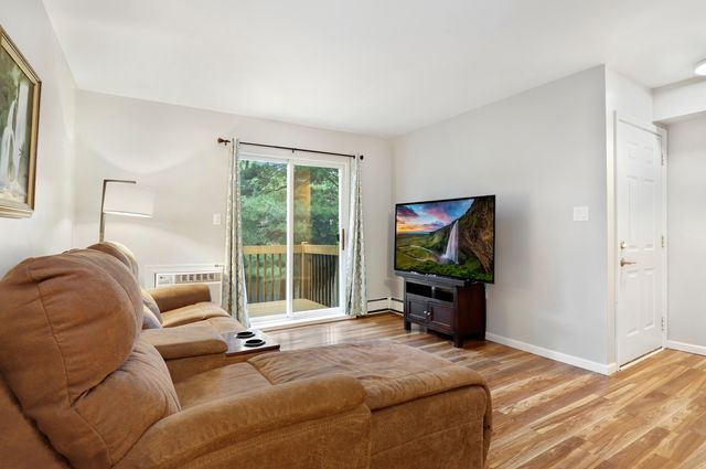 1900 Light Road 202, Oswego, IL 60543