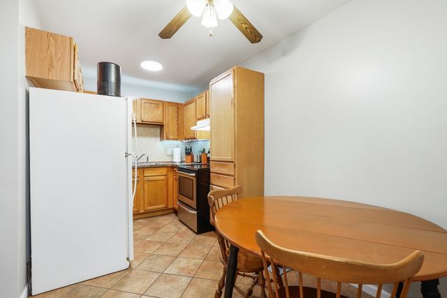 1900 Light Road 202, Oswego, IL 60543