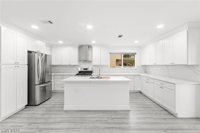 9537 Wooden Pier Way, Las Vegas, NV 89117